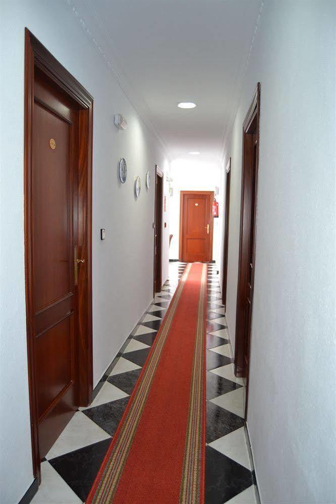 Oasis Hotel Conil De La Frontera